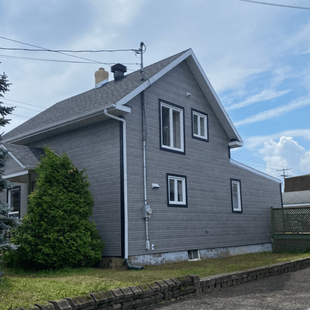 revêtement extérieur après maison rénovation